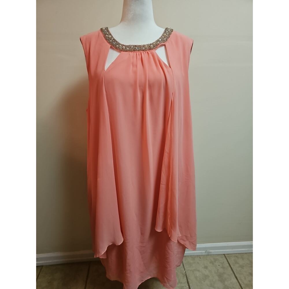 SLNY Womens Peach Dress With Sheer Overlay And Rhinestone Neck Size 22W